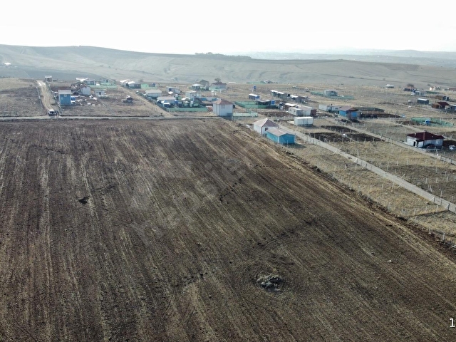 -*BAHÇELERİN İÇİNDE YOL KENARI DÜZLÜK TE 665 METRE HİSSELİ TAPU* - Görsel 21