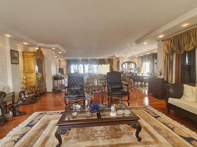 GOP YAMAÇEVLER SİTESİ 300 m2 AÇIK MANZARA HARİKA DUBLEKS DAİRE - Görsel 8