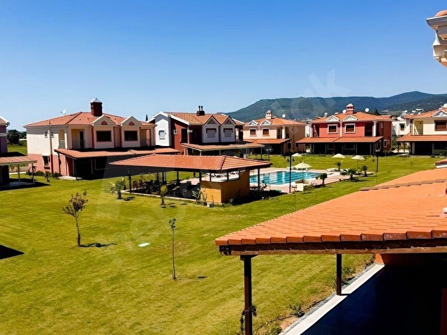 ADDRESS EMLAKTAN Havuzlu site içerisinde,Satılık Lüx Villalar - Görsel 22