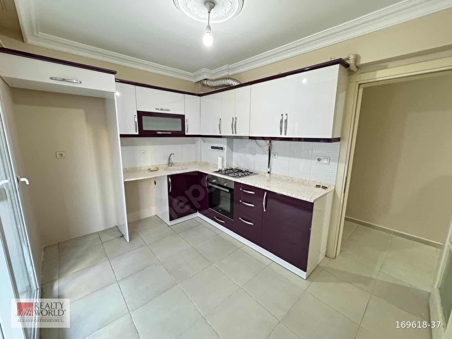 RW ALYANSTAN GİRNE MHDE KİRALIK 3+1 DAİRE - Görsel 16