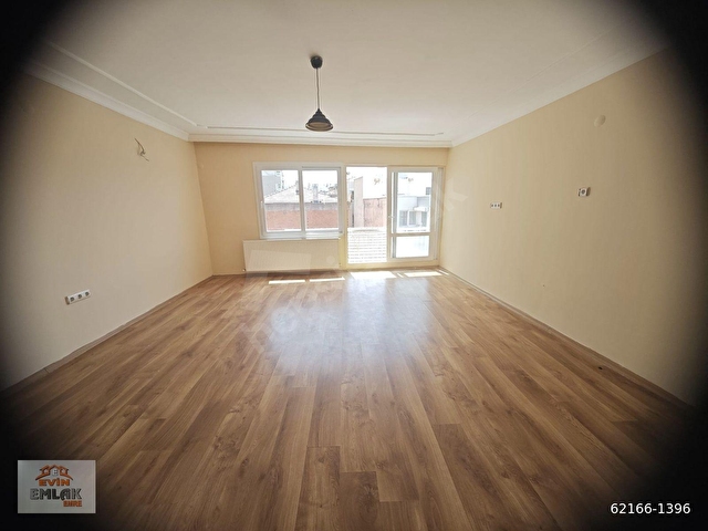 GÖZTEPE METRO YAKINI 3+1.DOĞALGAZLI BAKIMLI 3.KAT.DAİRE