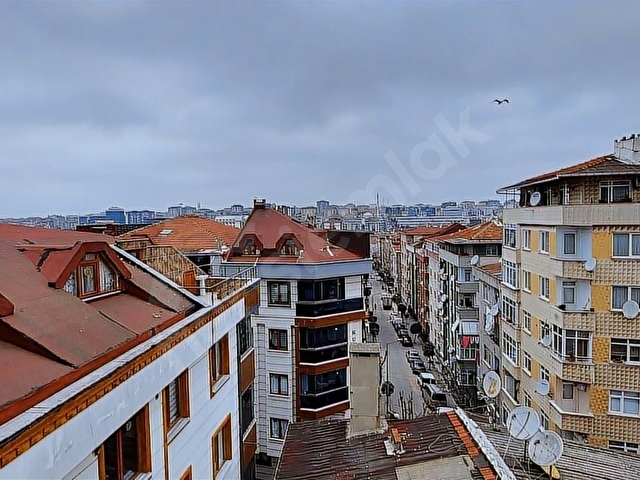 BAHÇELİEVLER SOĞANLIDA 12 YILLIK 2+1 DUBLEX DAİRE - Görsel 12