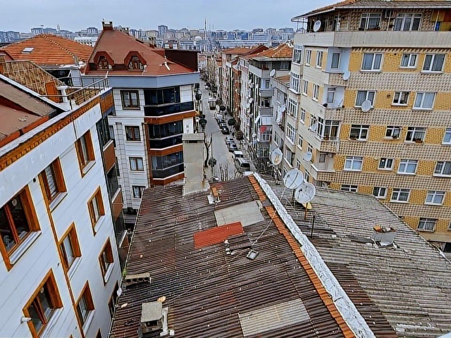 BAHÇELİEVLER SOĞANLIDA 12 YILLIK 2+1 DUBLEX DAİRE - Görsel 18