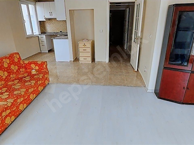 BAHÇELİEVLER SOĞANLIDA 12 YILLIK 2+1 DUBLEX DAİRE