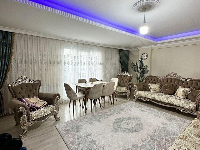DEVASA BÜYÜK 3+1 DAİRE FIRSATI SİZLERLE
