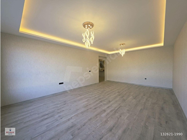 CUMHURİYET MAHALLESİ HİFA KONUTLARINDA SATILIK LÜKS 4+1 DAİRE - Görsel 15