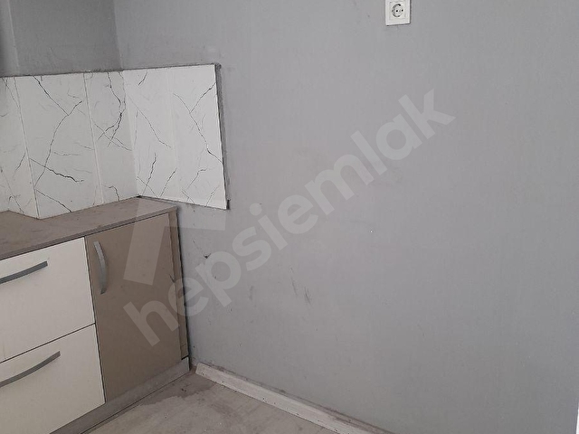 Egestate Gayrimenkul den İzmirin kalbi Konakta fırsat daire - Görsel 13