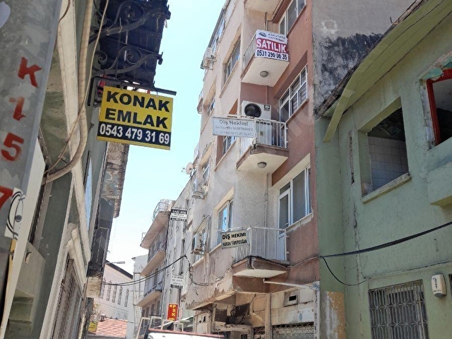 Egestate Gayrimenkul den İzmirin kalbi Konakta fırsat daire