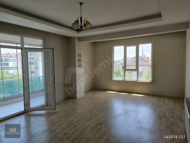 FETİH CADDESİ CEPHELİ GENİŞ 3+1 SATILIK