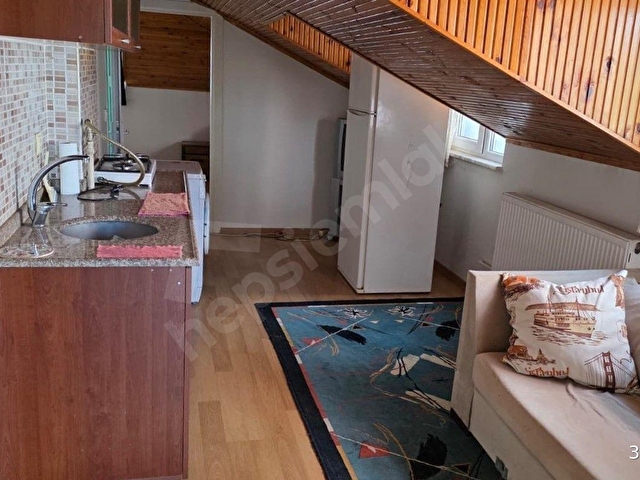 Maltepe Fındıklıda Merkezi-Eşyalı - Çatı Katı 2+1 Kiralık Daire - Görsel 3