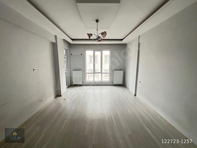 İMZADAN SU YOLUNDAN BİR İÇERİ-İSKANLI BİNADA 2+1 SATILIK DAİRE - Görsel 4