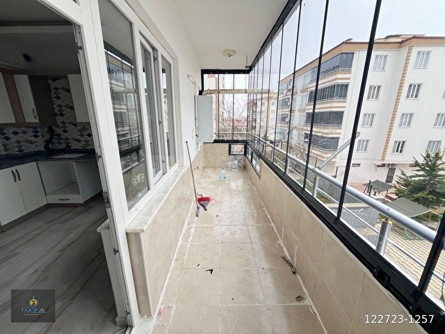 İMZADAN SU YOLUNDAN BİR İÇERİ-İSKANLI BİNADA 2+1 SATILIK DAİRE - Görsel 12