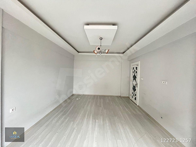 İMZADAN SU YOLUNDAN BİR İÇERİ-İSKANLI BİNADA 2+1 SATILIK DAİRE - Görsel 10