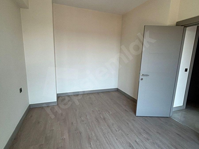 FETİHTEPE TOKİDE 2+1 HALİÇ MANZARALI BALKONLU KİRALIK ŞIK DAİRE - Görsel 20