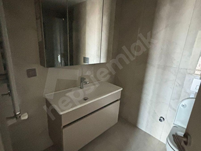 FETİHTEPE TOKİDE 2+1 HALİÇ MANZARALI BALKONLU KİRALIK ŞIK DAİRE - Görsel 26