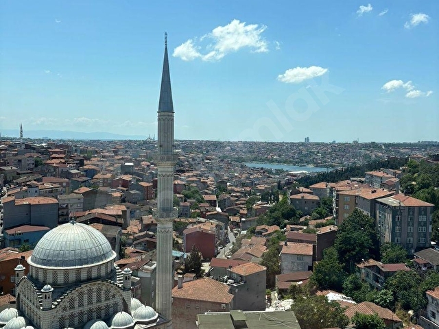 FETİHTEPE TOKİDE 2+1 HALİÇ MANZARALI BALKONLU KİRALIK ŞIK DAİRE - Görsel 22