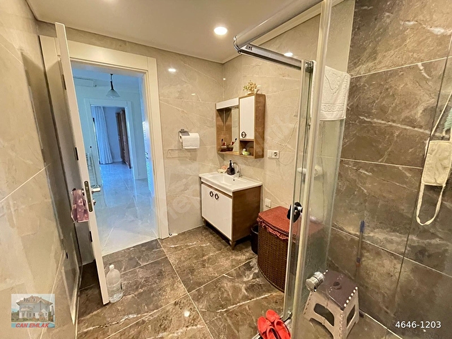 BATIKENT MOBİLYACILAR SİTESİNDE 3 KATLI 6 ODA 2 SALON 300 M2 FULL YAPILI TRİBLEKS - Görsel 25