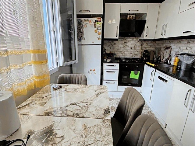 BUCA ÇAMLIKULEDE SATILIK ARAKAT DAİRE 2+1 KAT 2 - Görsel 8