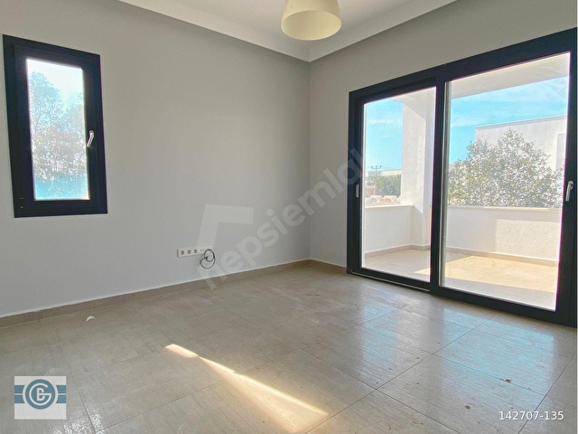 *BODRUM TURGUTREİS DENİZE YÜRÜME MESAFESİNDE 1+1 ÜST KAT DAİRE - Görsel 10