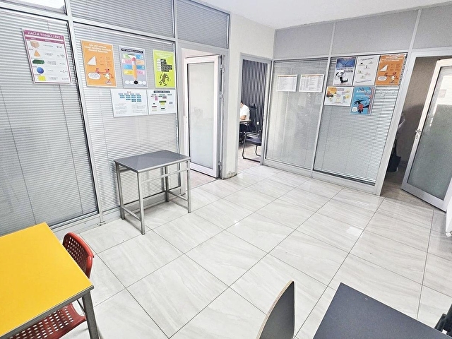 SELANİK 2 SOKAKTA REVİZYONLU 6 BÖLMELİ KİRALIK BOŞ OFİS/BÜRO - Görsel 12