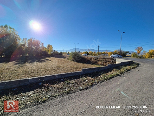 REHBEREMLAKTAN SİVAS ANA YOLU ÜZERİ 2042 M2 TİCARİ ARSA 5 KAT - Görsel 30