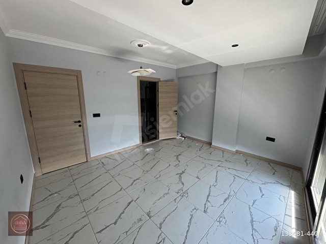 MERKEZDE,ULAŞIM VE SOSYAL HAYATA BİR ADIM MESAFEDE SATILIK DAİRE - Görsel 7
