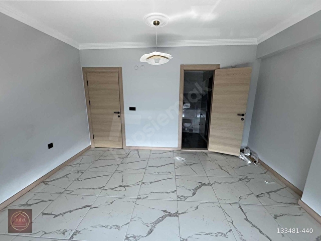 MERKEZDE,ULAŞIM VE SOSYAL HAYATA BİR ADIM MESAFEDE SATILIK DAİRE - Görsel 8