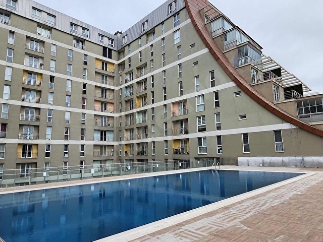 NEW RESİDENCE SİTESİNDE ÖN CEPHE BALKONLU 1+1 SATILIK DAİRE - Görsel 18