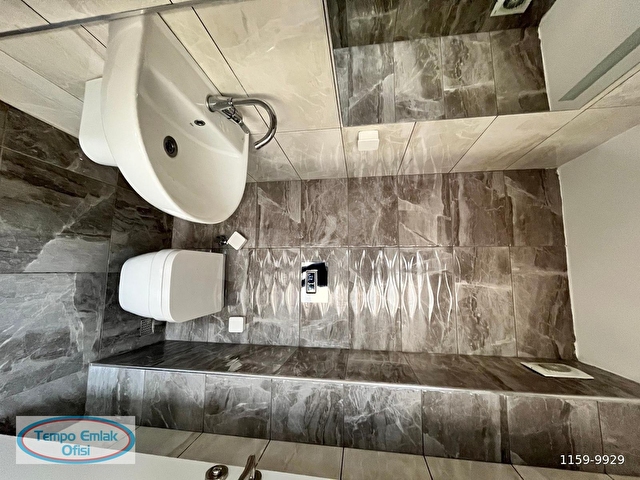 TEMPO EMLAKTAN MERKEZİ KONUMLU 150m2 KİRALIK OFİS - Görsel 24