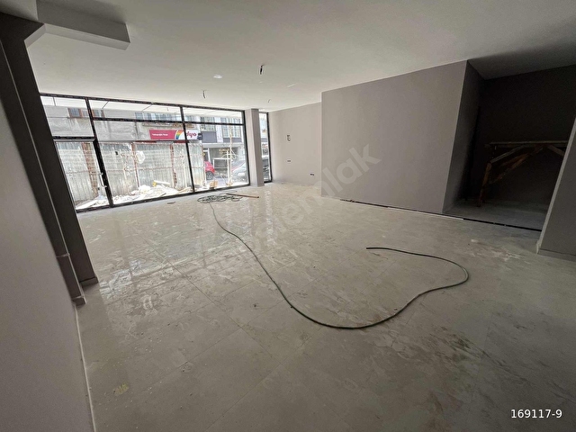 İKİTELLİ MEHMET AKİF MAH. AŞIK VEYSEL CAD. 2.PARSEL 200M2 DÜKKAN - Görsel 4