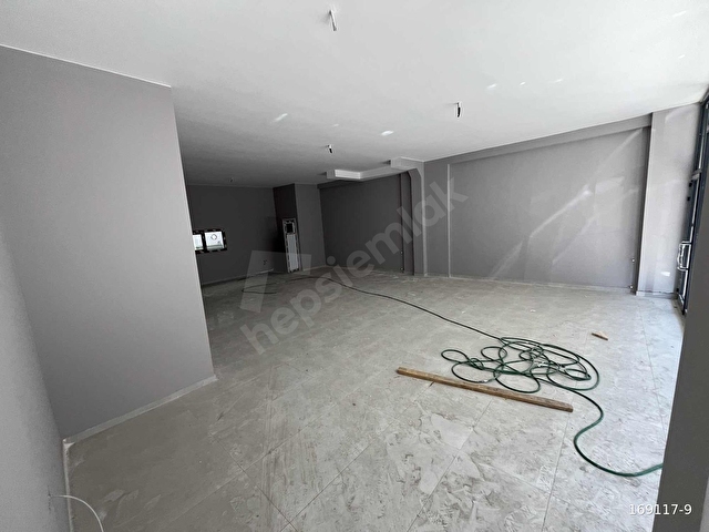 İKİTELLİ MEHMET AKİF MAH. AŞIK VEYSEL CAD. 2.PARSEL 200M2 DÜKKAN - Görsel 6