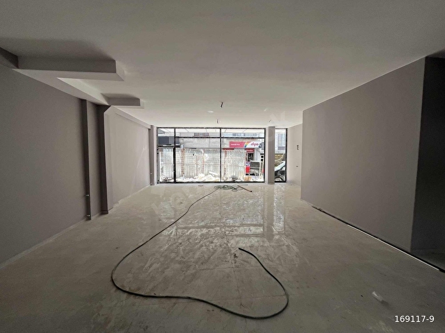 İKİTELLİ MEHMET AKİF MAH. AŞIK VEYSEL CAD. 2.PARSEL 200M2 DÜKKAN