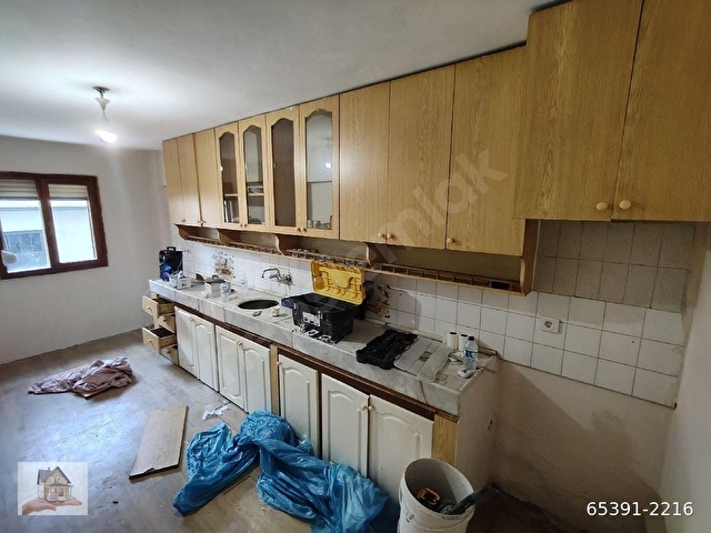 HALİL EMLAK TAN YÜKSEK GİRİŞ SOBALI BEKARA ÇALIŞANA 3+1 110 M2 20 000 TL - Görsel 3
