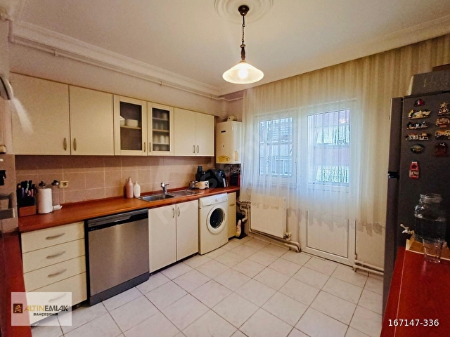 Beylikdüzü Cumhuriyet Mahallesi Ebru Sitesi Kiralık Daire - Görsel 13