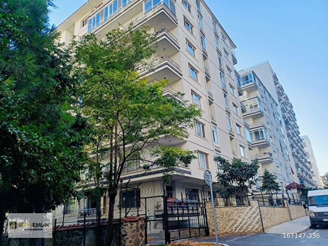 Beylikdüzü Cumhuriyet Mahallesi Ebru Sitesi Kiralık Daire - Görsel 2