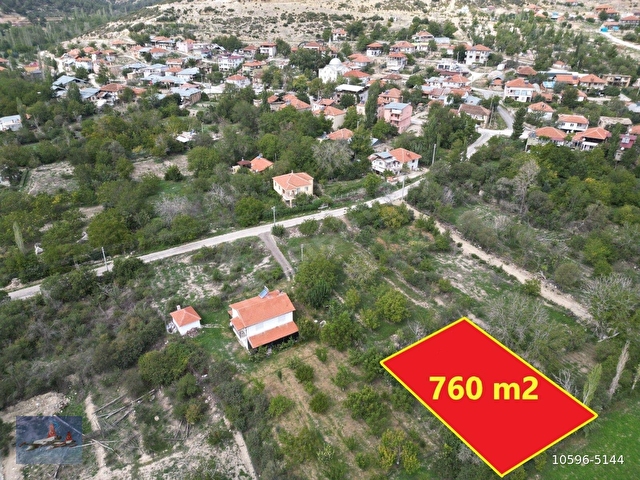 ANTALYA YEŞİLYAYLA SATILIK BAHCE YOL SU ELKTRİK SULAMA SUYU VAR EV YAPILIR YERLESİM VAR ACİL SATILIK - Görsel 4