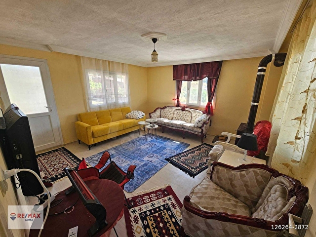 MANİSA KULA’DA SATILIK ÇİFTLİK EVİ VE 15.951 M² ARAZİSİ - Görsel 7