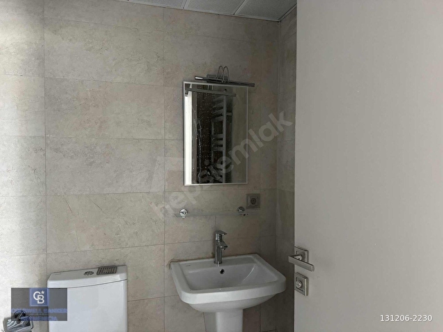 CBDEN GÜNEŞEVLERDE MÜKEMMEL KONUMDA SATILIK 3+1 DAİRE