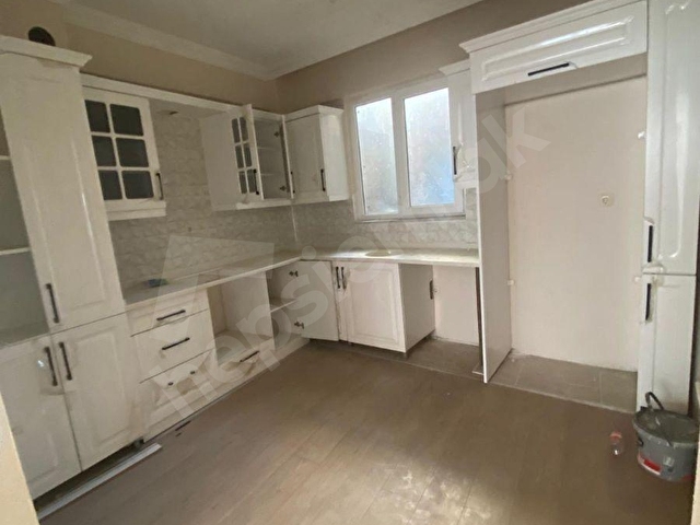 YENİ KUMRU CADDESİ 2+1 SATILIK DAİRE