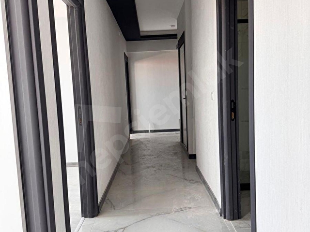 LİDER EMLAKTAN FULL YAPILI **3+1** SATILIK DAİRE - Görsel 21