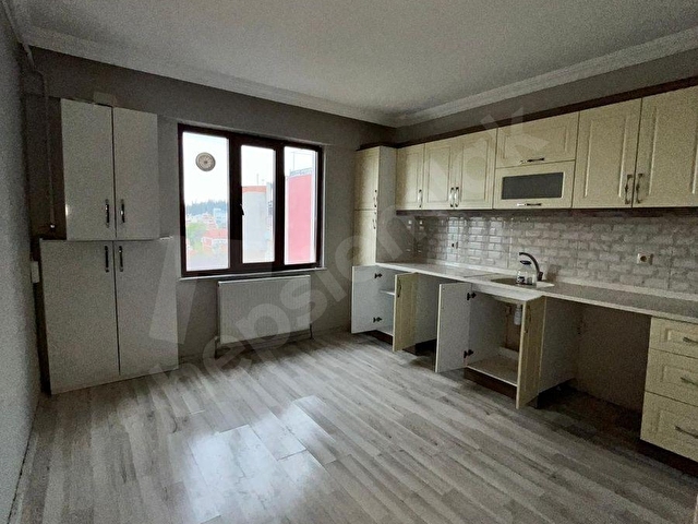 İNCEOĞLUNDAN ÇIRPANDA GENİŞ TERASLI SATILIK 3+1 DUBLEKS DAİRE - Görsel 8