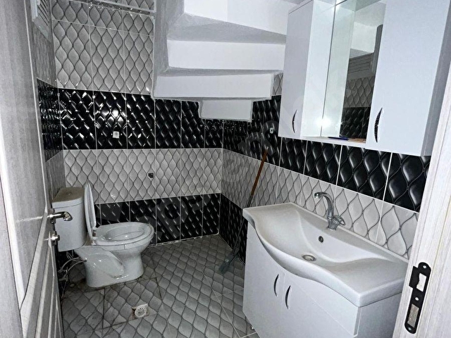 İNCEOĞLUNDAN ÇIRPANDA GENİŞ TERASLI SATILIK 3+1 DUBLEKS DAİRE - Görsel 3