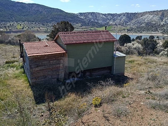 SAHİBİNDEN SATILIK  YAYLA EVİ VE BADEM BAHÇESİ - Görsel 11