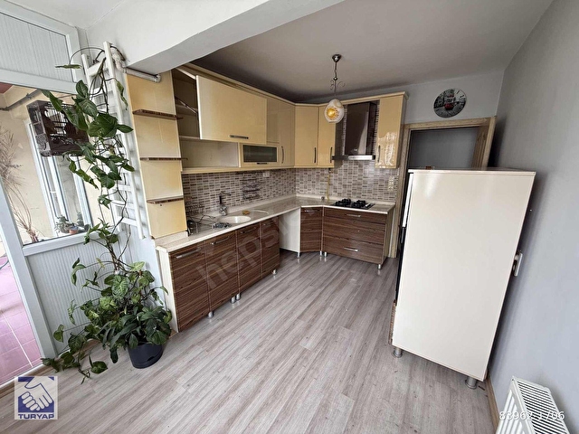 İSTANBUL CADDESİNDE ASANSÖRLÜ 3+1 ARAKAT DAİRE - Görsel 2