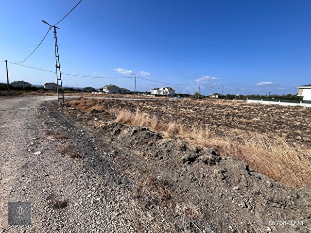 Büyükçekmece Celaliye Villalar Bölgesinde Satılık 1400m2 Arsa - Görsel 6