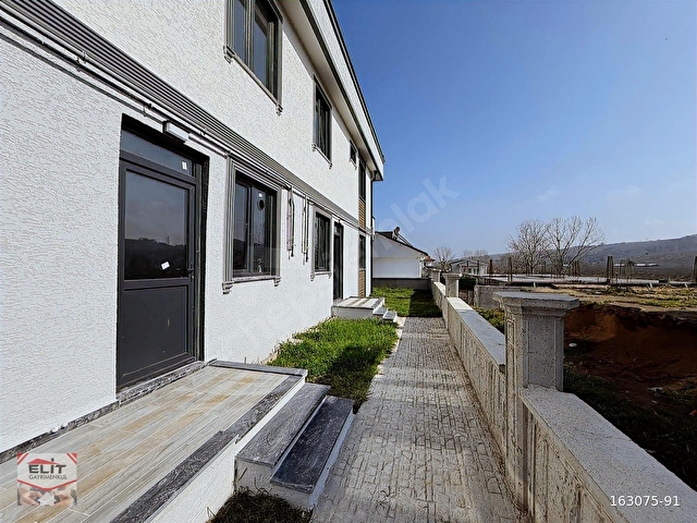 KARASU AZİZİYEDE SATILIK FIRSAT MÜSTAKİL VİLLA BAHÇELİ TERASLI - Görsel 23