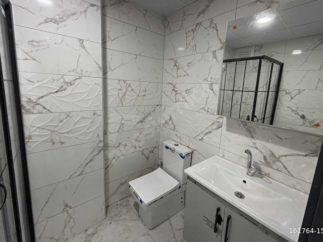M.AKİFTE SATILIK 2+1 SIFIR METRO YANI ASANSÖRLÜ ARAKAT DAİRE - Görsel 9