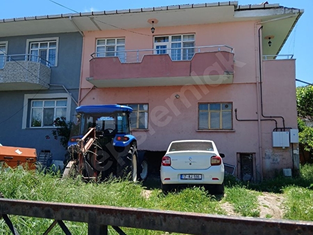 SATILIK 2 KATLI BAHÇELİ BETONARME EV VE ARSASI - Görsel 10