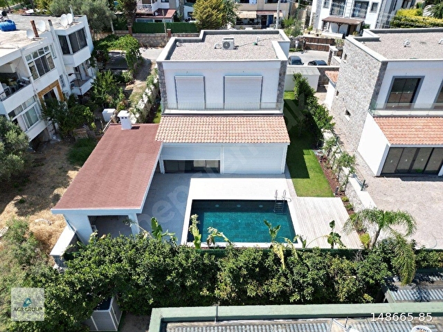 500 M2 ARSA İÇİNDE MÜSTAKİL HAVUZLU OTOPARKLI LÜX VİLLA !