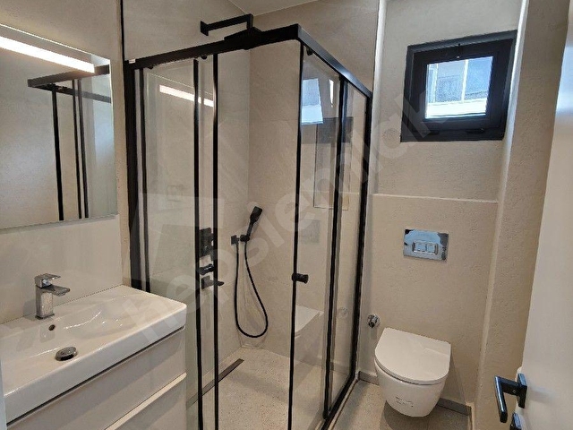 500 M2 ARSA İÇİNDE MÜSTAKİL HAVUZLU OTOPARKLI LÜX VİLLA ! - Görsel 18